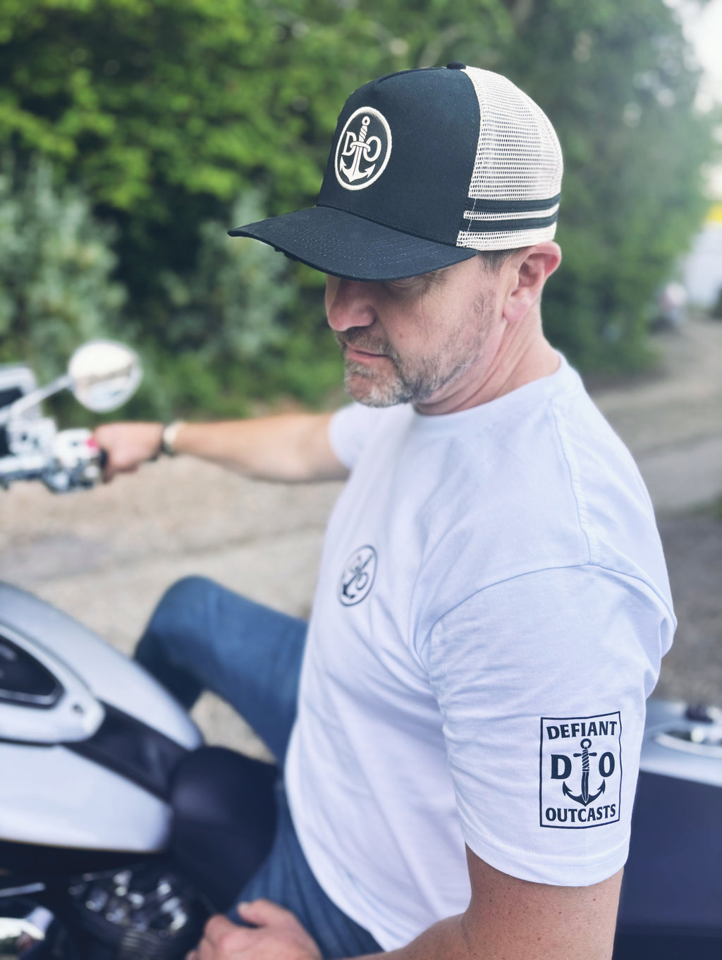 The Classic Defiant Outcast Cap (Black & Cream)