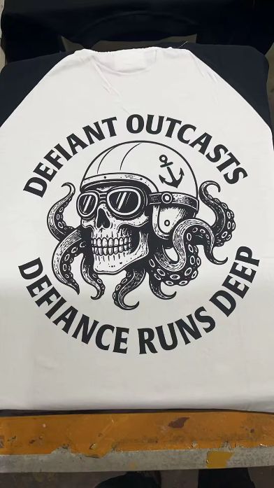 Long Sleeve Kraken Skull (Black/White)