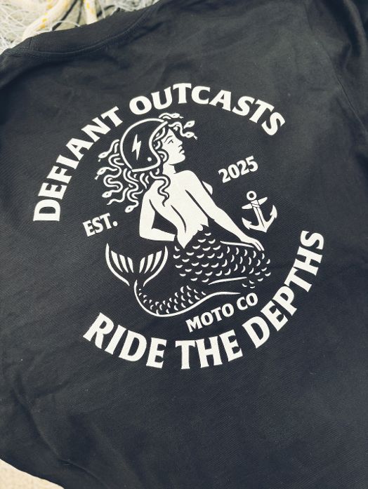 Medusa Mermaid T-shirt (Black)