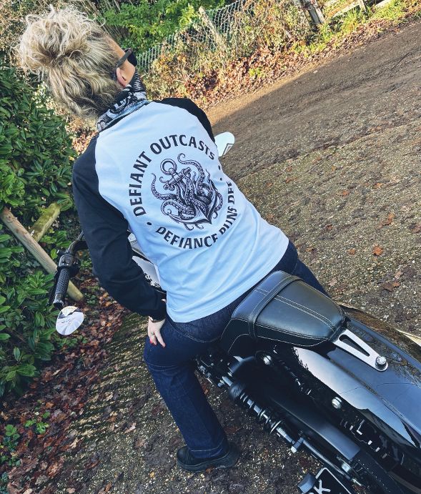 Long Sleeve Kraken Anchor (Black & White)
