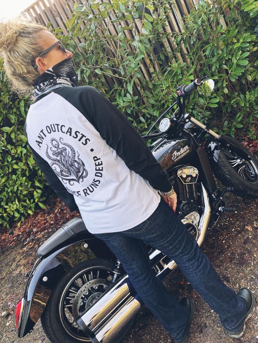 Long Sleeve Kraken Anchor (Black & White)