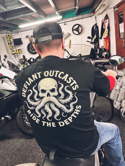 Kraken Skull Tee (Black) Heavy Duty DTG print