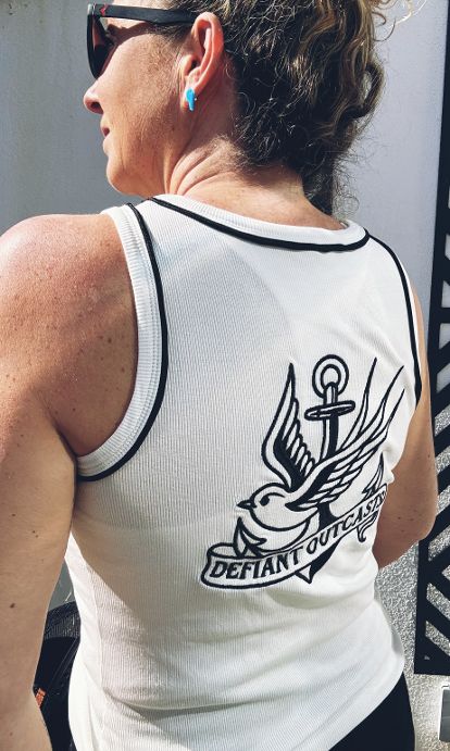 Embroidered Swallow Vest (Ladies)